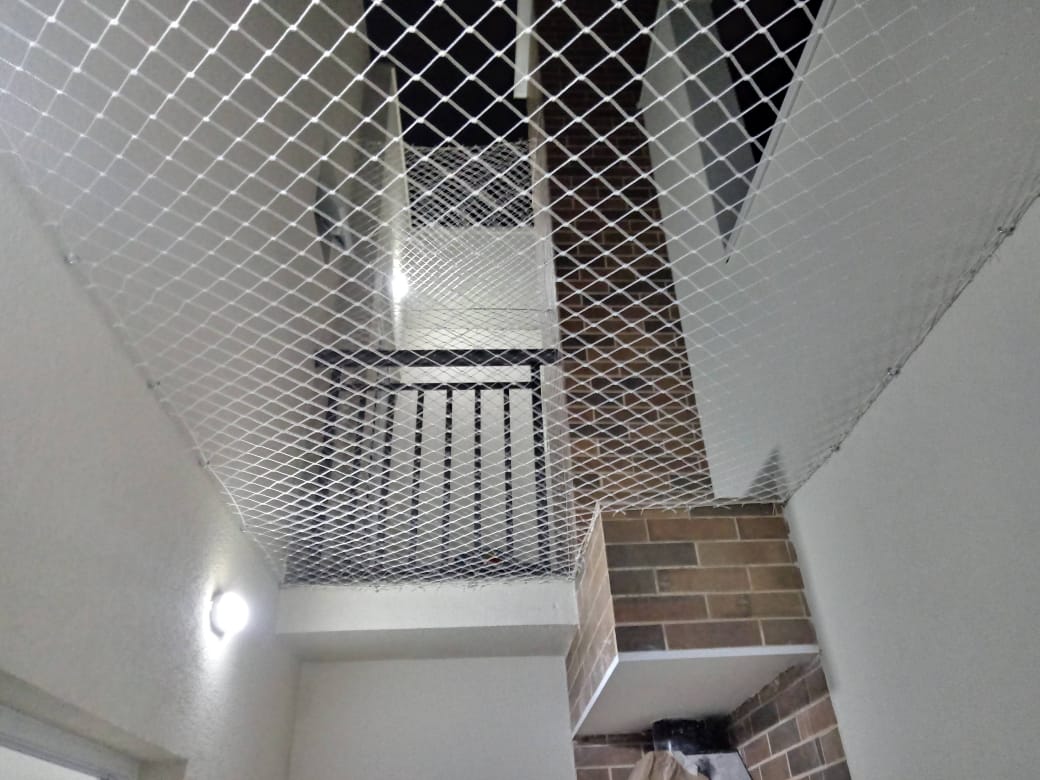 Exemplo de rede de proteção em sacada